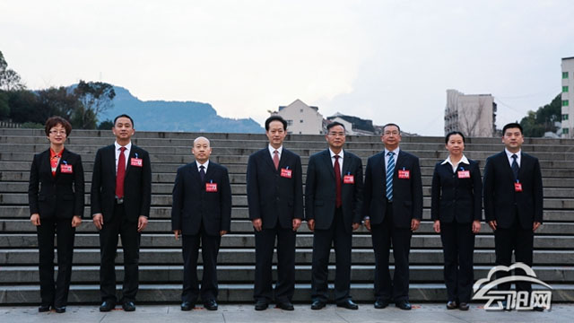 ��Э�����ص�ʮ�Ľ�ίԱ����ϯ������ϯ�����鳤���