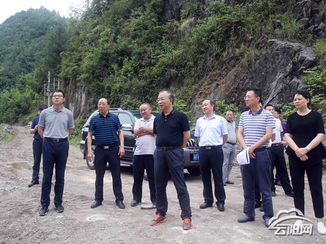 ��ѧ�������µ�����Ȼ��������̬��������